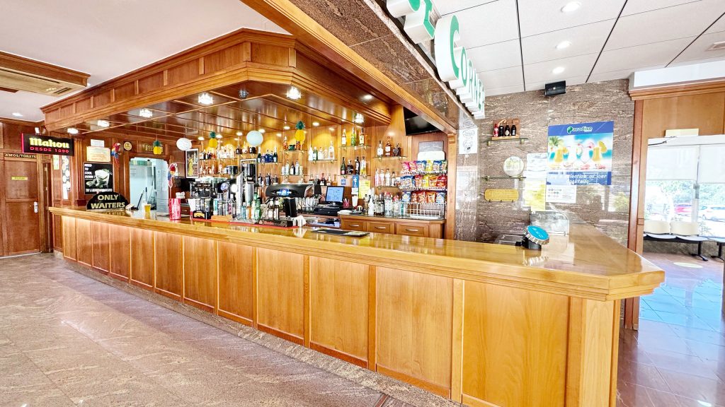Paradise Corner Bar